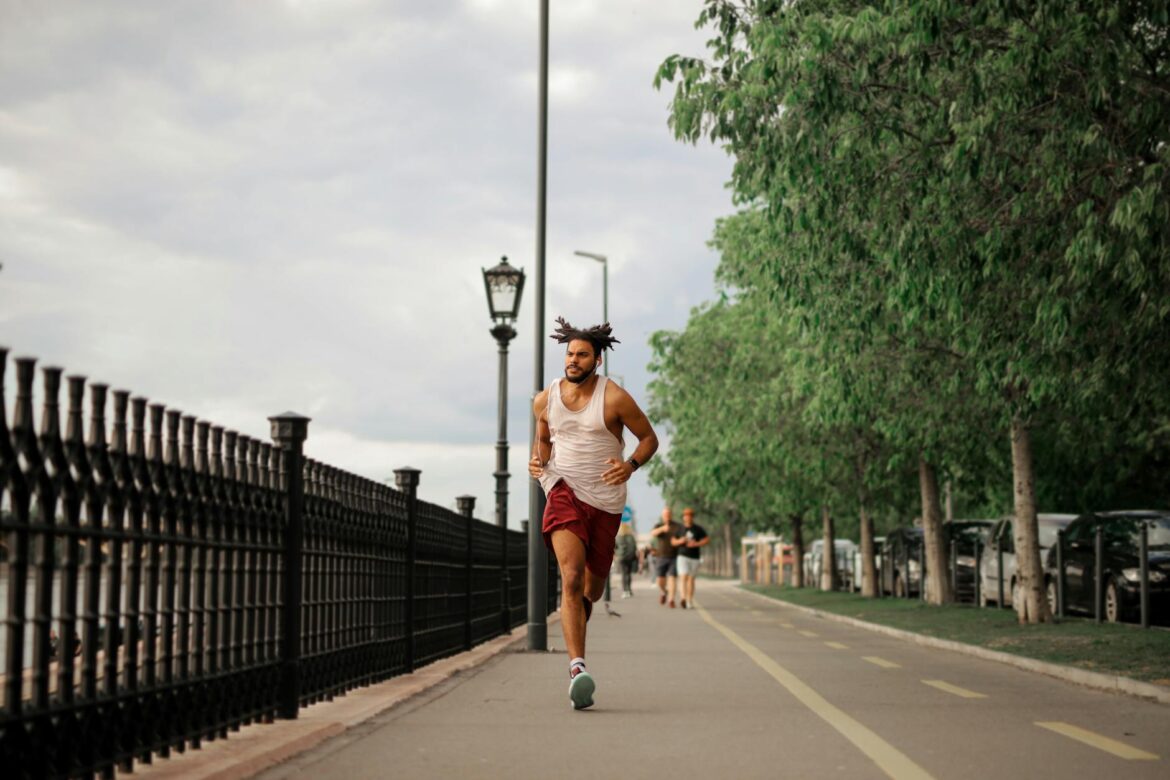 Jak zacząć jogging - praktyczny przewodnik dla początkujących - ilustracja artykulu